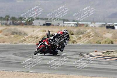 media/Oct-02-2025-Racers Edge (Thu) [[2c91cb6ab3]]/2-A Group/Session 3-Turn 4 Part 2 (1145am)/